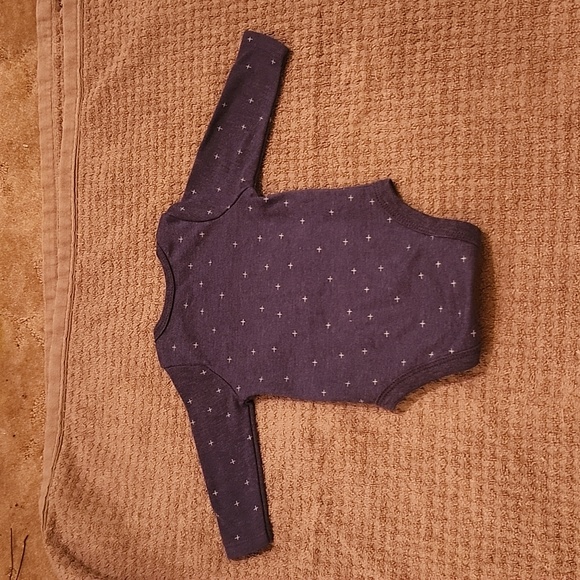 NWOT Sterling Baby Penguin Onesies New Born - Picture 2 of 8